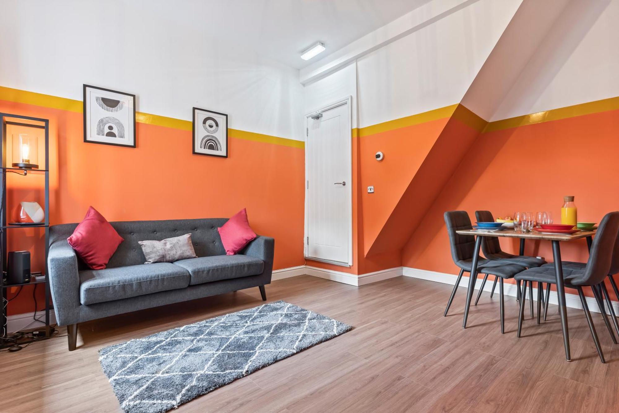 4 Bedroom, 2 Bath In Newcastle Town Centre 外观 照片