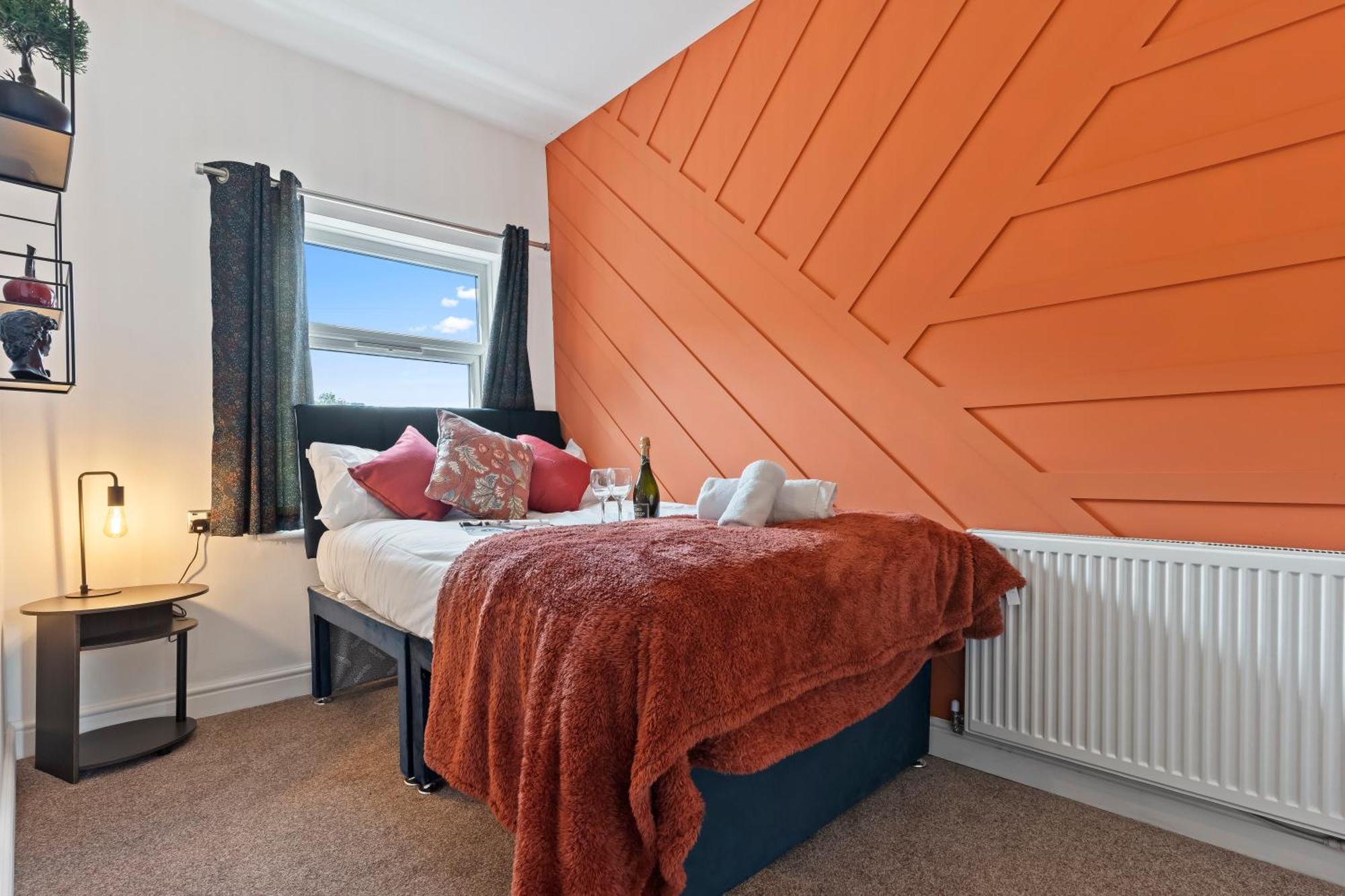 4 Bedroom, 2 Bath In Newcastle Town Centre 外观 照片